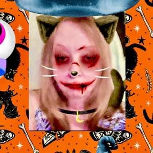 Meet your Posher, Becky